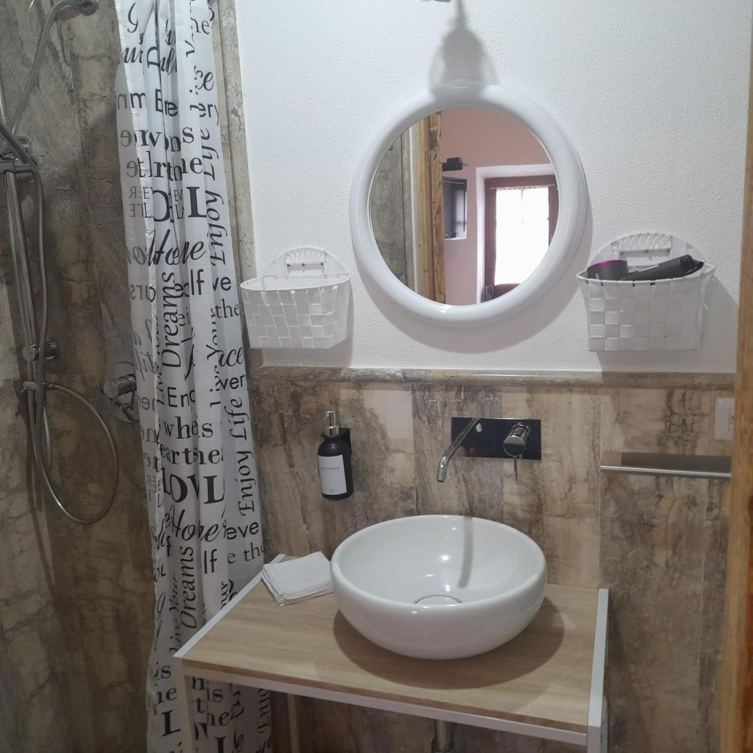 Casetta Del Poio Sorano  Buitenkant foto